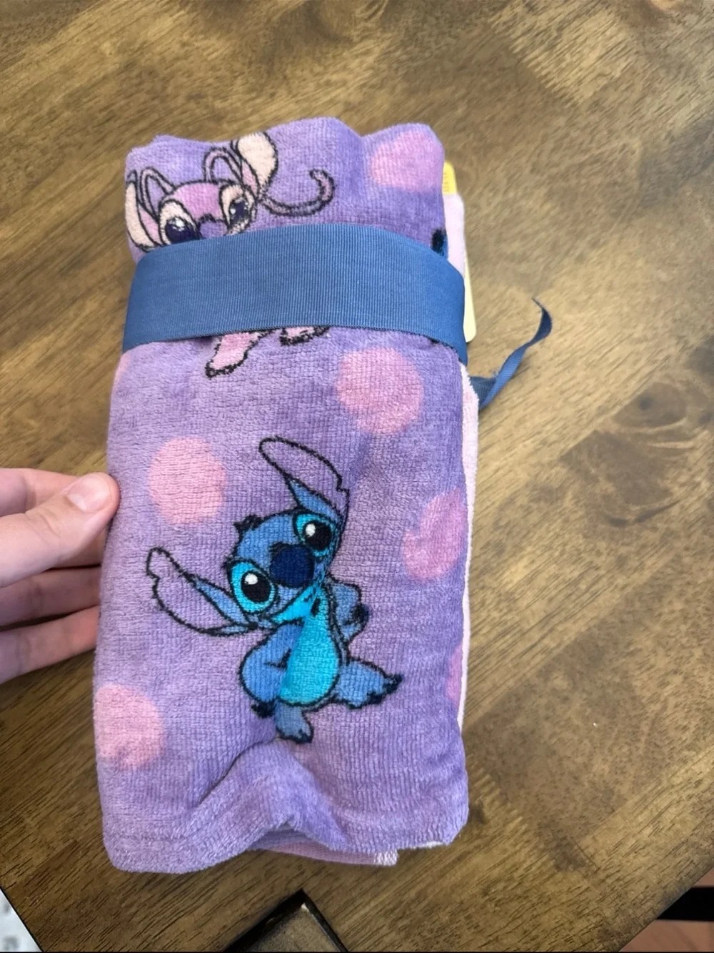 Disney Lilo & Stitch hand towels set of 2